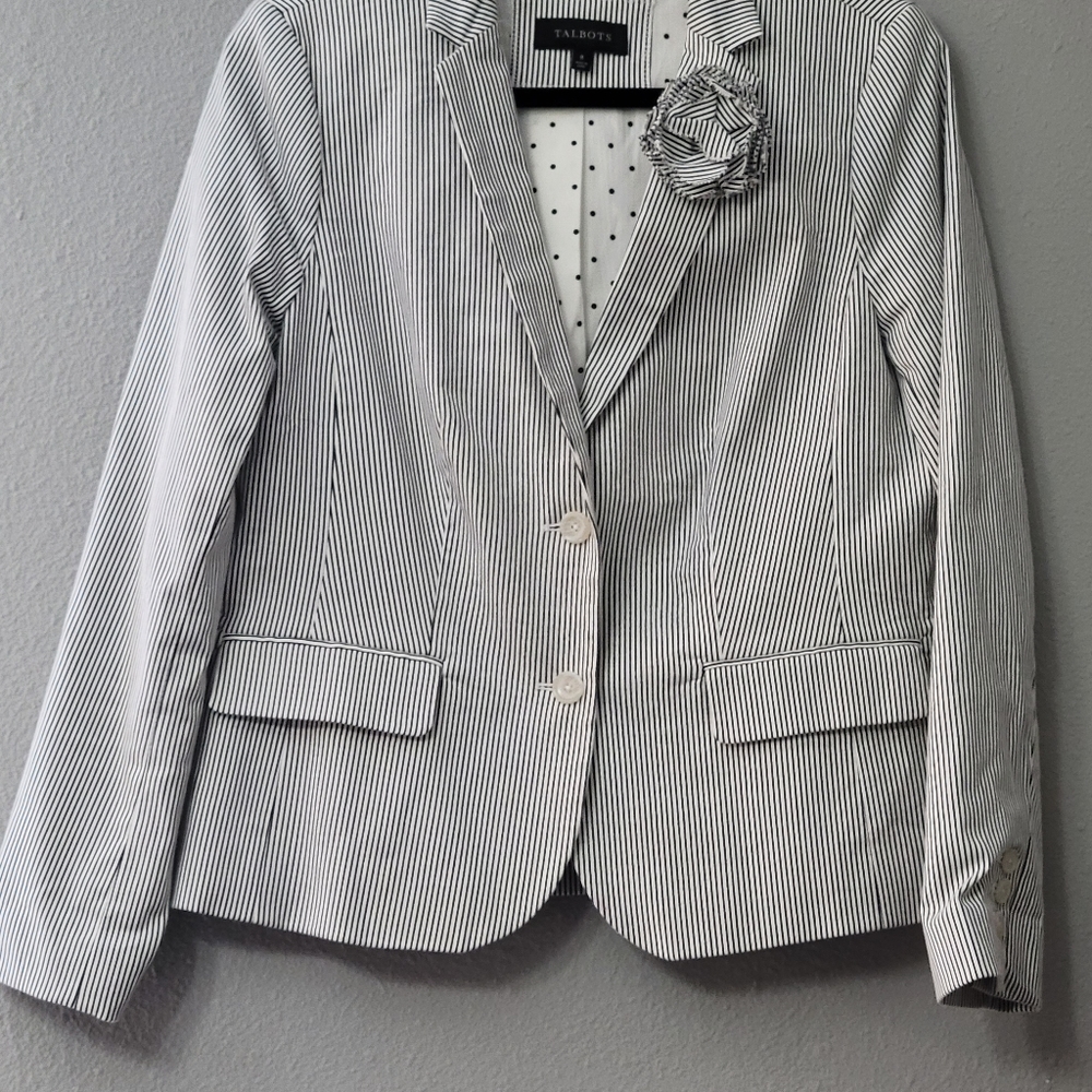 Talbots jacket and coats - Picture 2 of 6